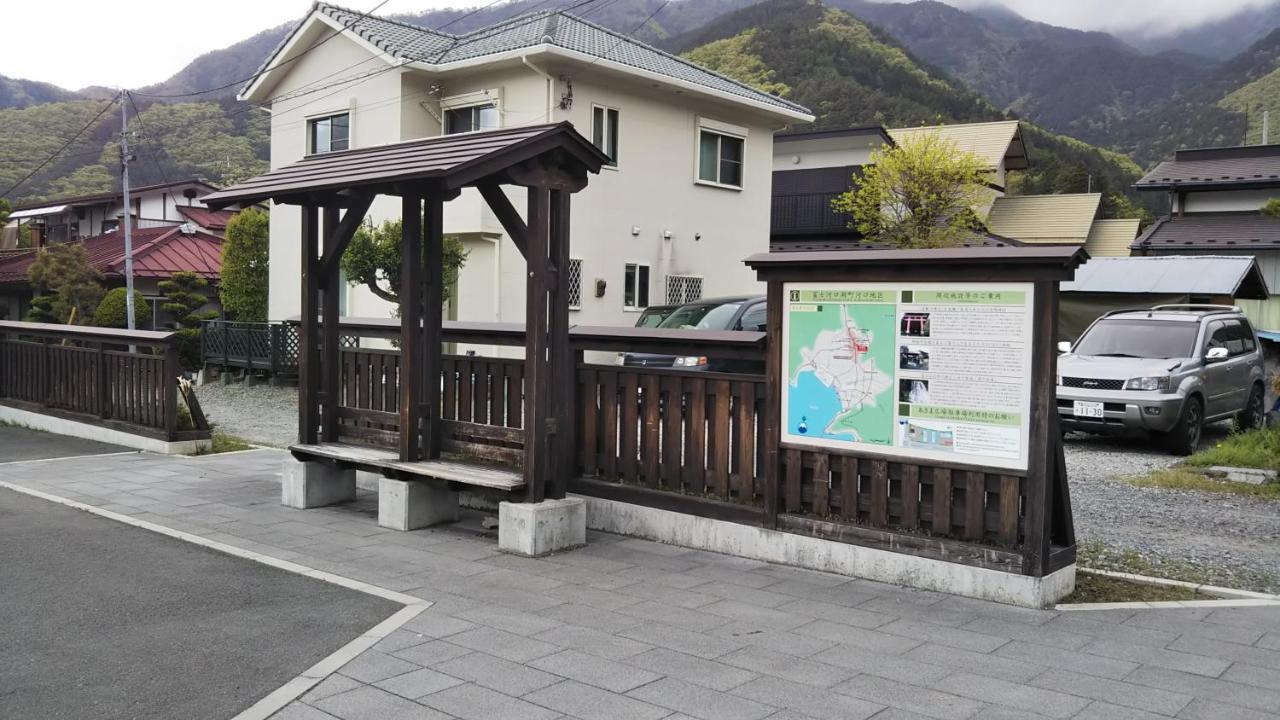 Pensjonat Umeya Annex Fujikawaguchiko Zewnętrze zdjęcie